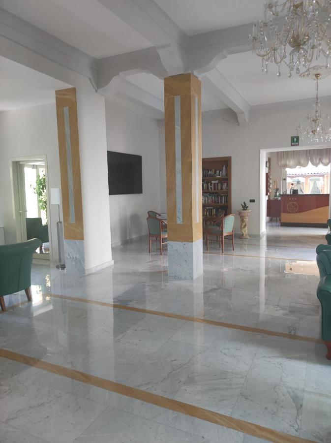 קרמאניקו טרמה Hotel Mazzocca מראה חיצוני תמונה